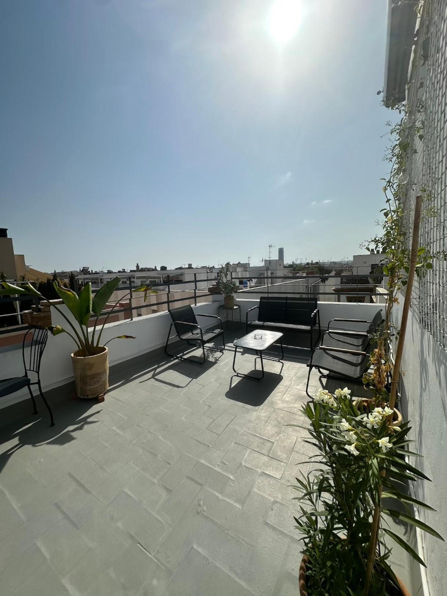 Almazen Apartamentos, Arrayan 23 إشبيلية المظهر الخارجي الصورة