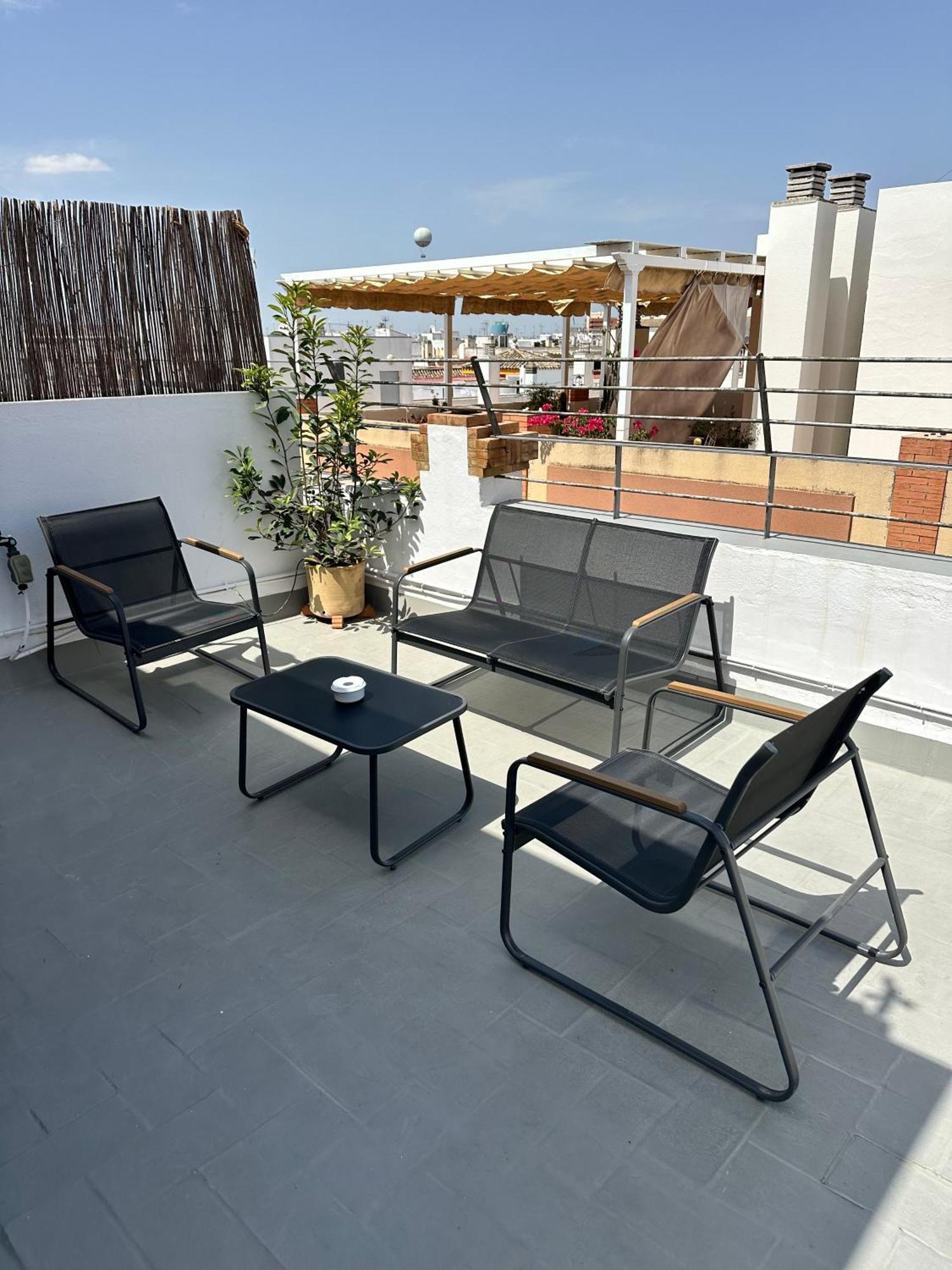 Almazen Apartamentos, Arrayan 23 إشبيلية المظهر الخارجي الصورة