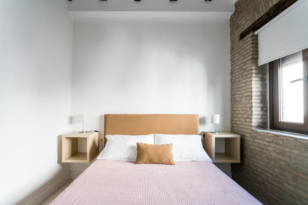 Almazen Apartamentos, Arrayan 23 إشبيلية المظهر الخارجي الصورة