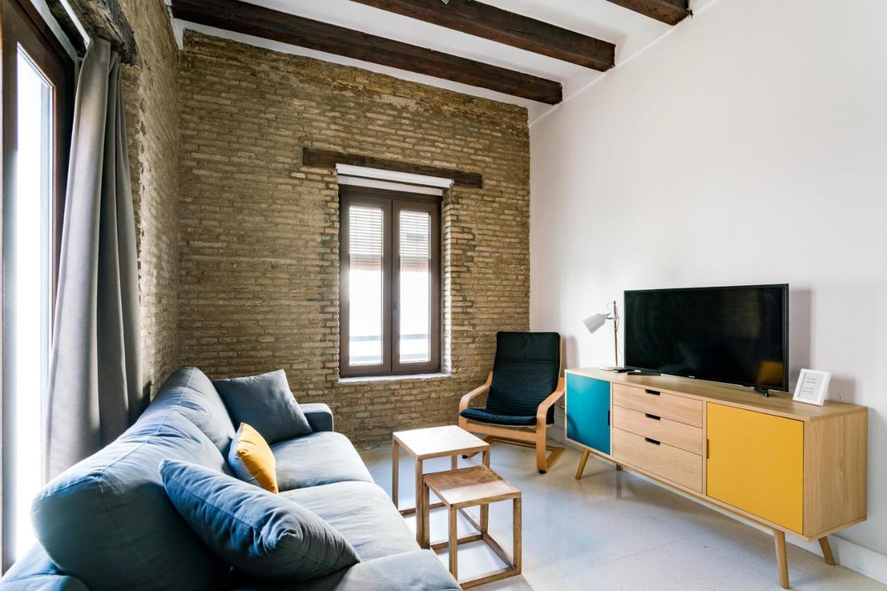 Almazen Apartamentos, Arrayan 23 إشبيلية المظهر الخارجي الصورة