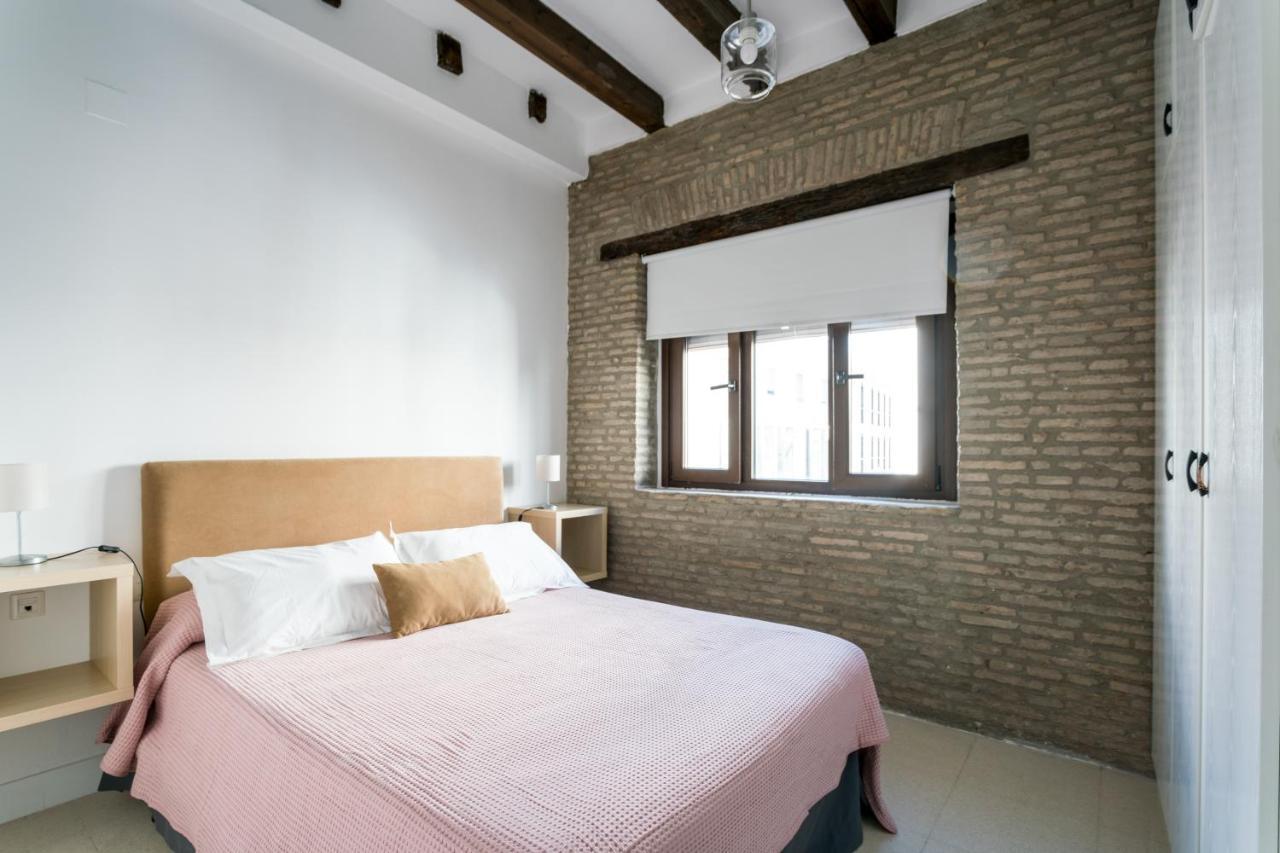 Almazen Apartamentos, Arrayan 23 إشبيلية المظهر الخارجي الصورة