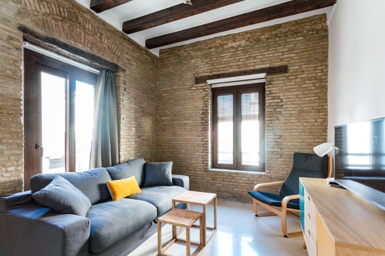 Almazen Apartamentos, Arrayan 23 إشبيلية المظهر الخارجي الصورة