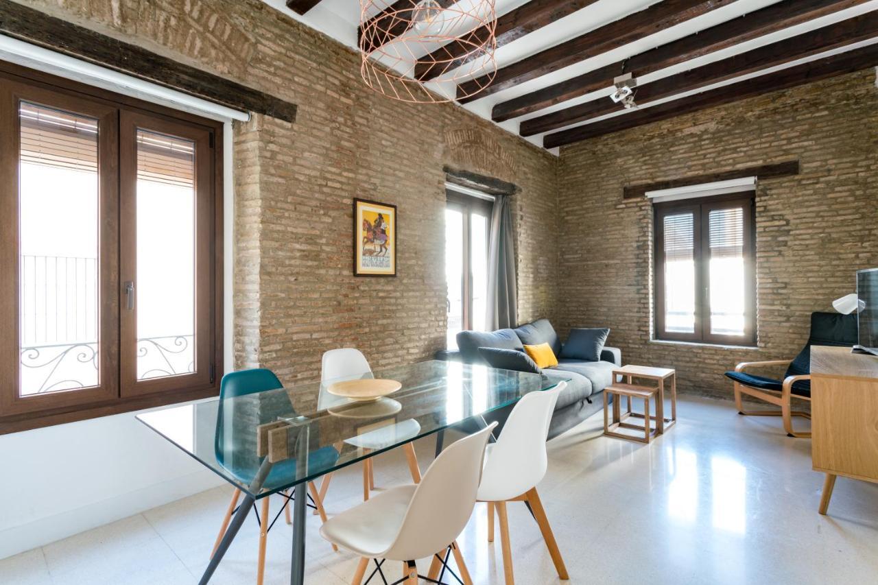 Almazen Apartamentos, Arrayan 23 إشبيلية المظهر الخارجي الصورة